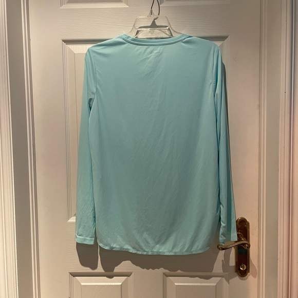 BNWOT Women’s long sleeved athletic top - Picture 4 of 4